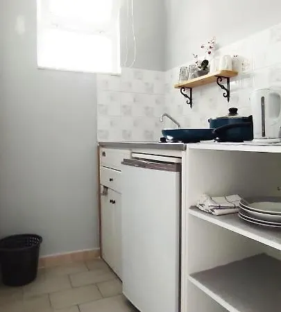 Irene Apartment *